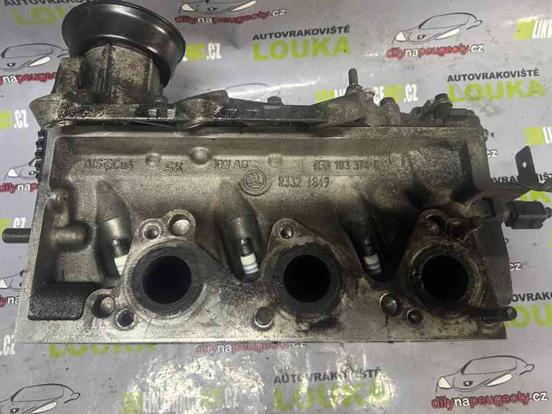 Hlava motoru 1,2 HTP 40KW kód AWY 03D103374E Škoda - foto 3