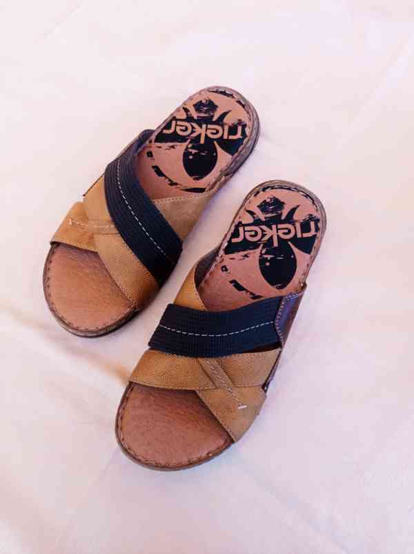 Pantofle Rieker 45  - foto 4