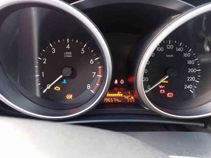 Mazda 5 2,0   DISI 7MÍST TEMPOM - foto 21