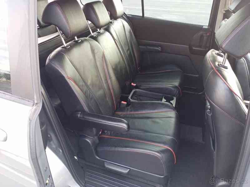 Mazda 5 2,0   DISI 7MÍST TEMPOM - foto 10