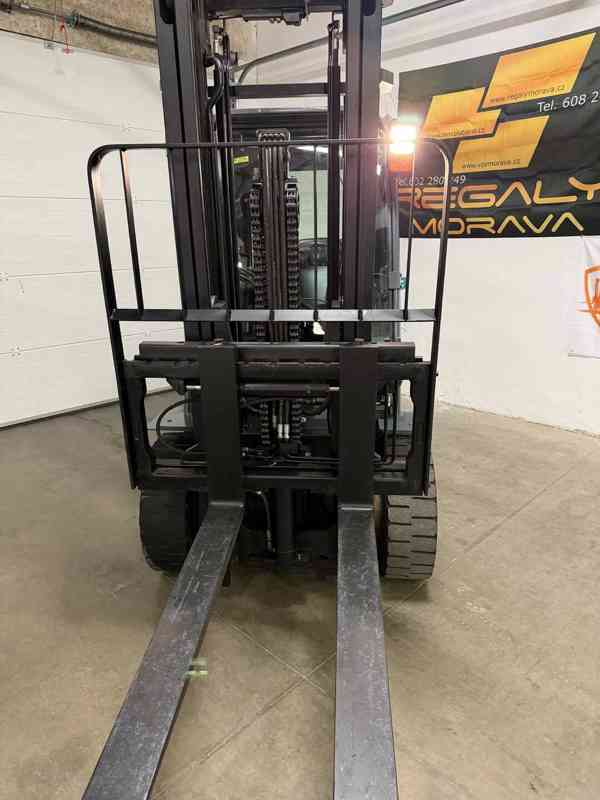 Vysokozdvižný vozík Toyota 06-8FGJ35F - foto 2
