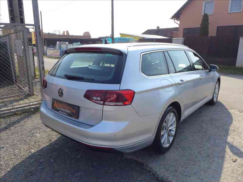 Volkswagen Passat 2,0 TDI FULL LED NAVI APP DPH - foto 3
