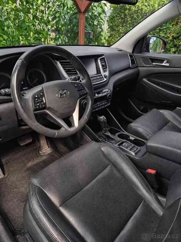 Hyundai Tucson 2,0   CRDi 136 kW 4x4 automat - foto 11