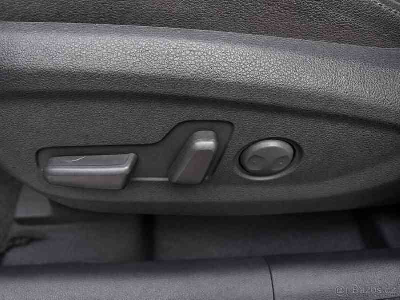 Hyundai Tucson 2,0   CRDi 136 kW 4x4 automat - foto 6