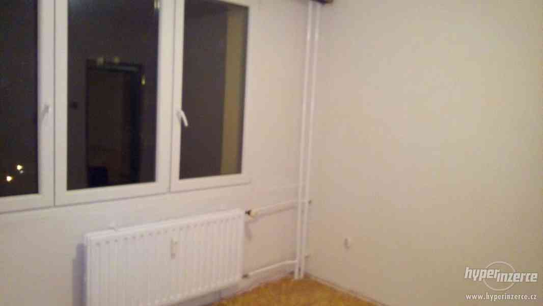 Pronájem bytu 3+1, 54m2, Růžová Most - foto 5