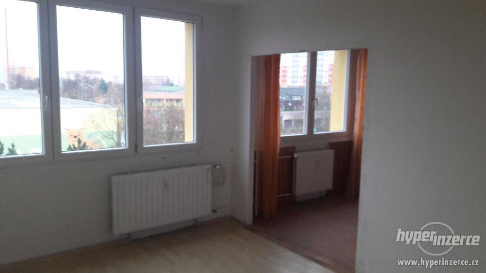 Pronájem bytu 3+1, 54m2, Růžová Most - foto 9