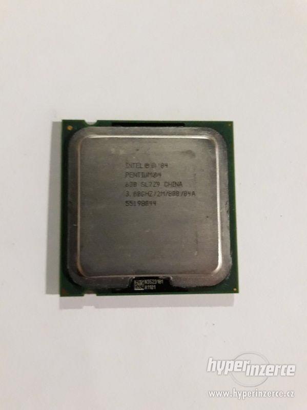 Intel Pentium 4 630 - foto 1