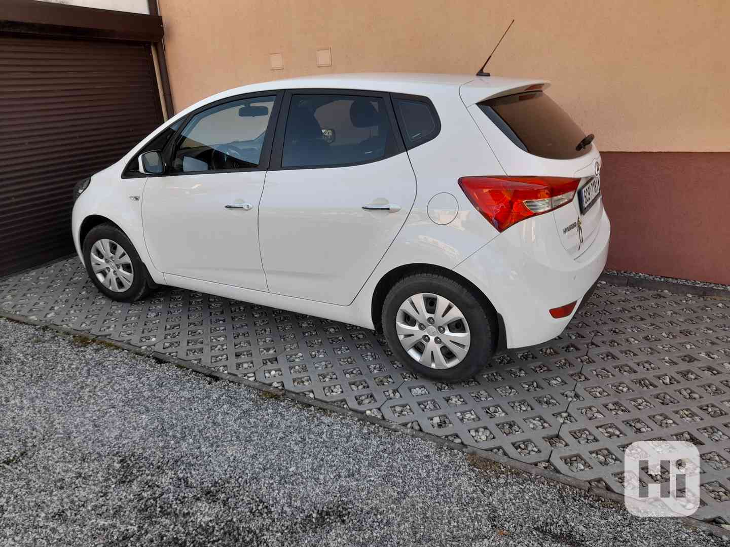 Hyundai ix 20 - foto 1