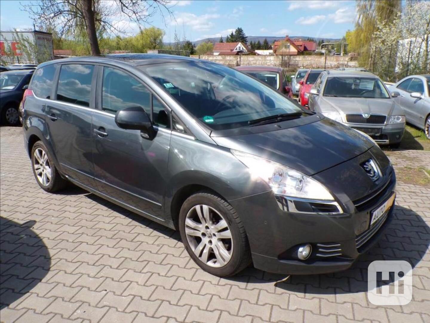 Peugeot 5008 1,6 i Turbo TAŽNÉ ZAŘÍZENÍ - foto 1
