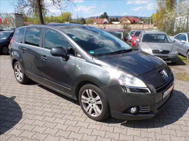 Peugeot 5008 1,6 i Turbo TAŽNÉ ZAŘÍZENÍ - foto 1