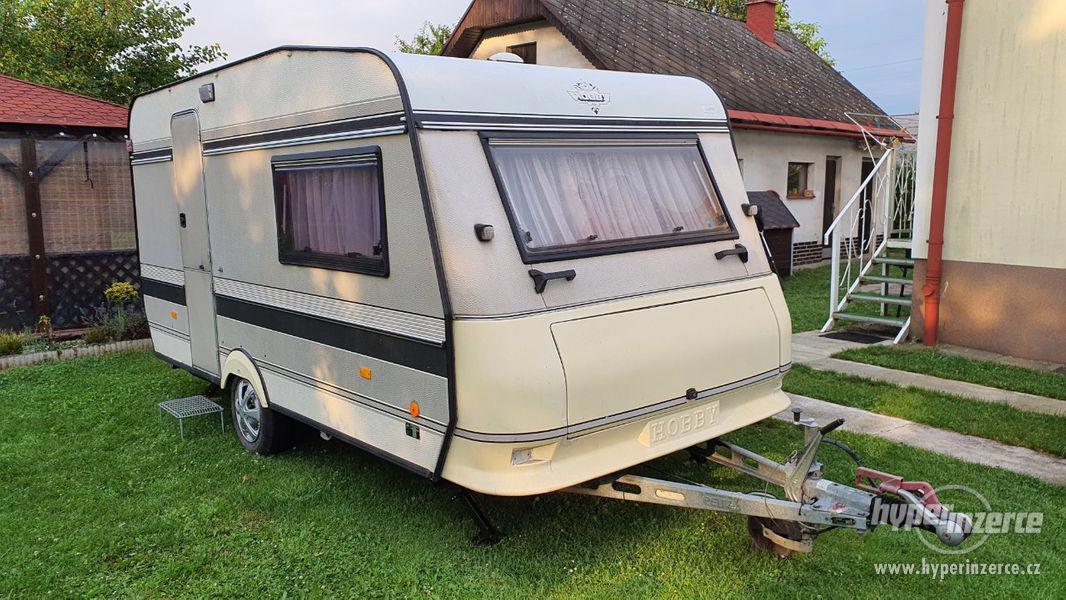 Karavan Hobby 425 Prestige + PŘEDSTAN - foto 1