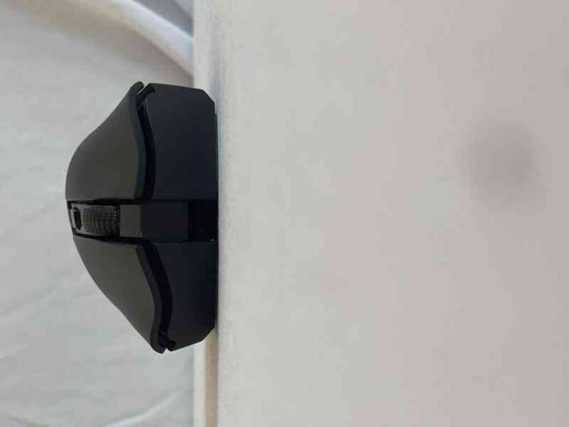 Razer DeathAdder V2 Pro bezdrátová herní myš - foto 4