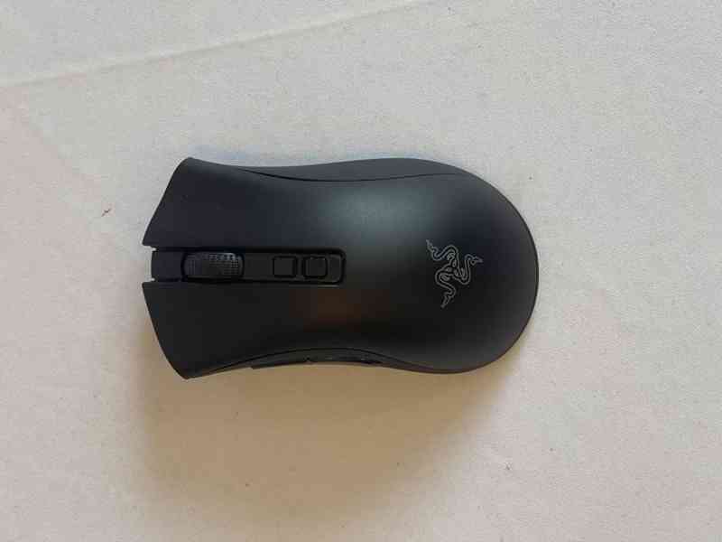 Razer DeathAdder V2 Pro bezdrátová herní myš