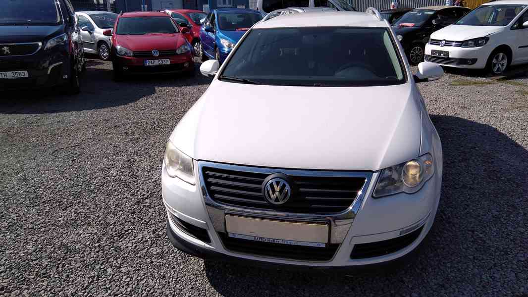 VOLKSWAGEN Passat Variant 1,4TSI Sportline CNG - foto 3