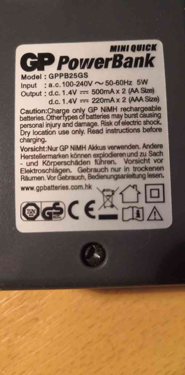 Nabíječka tužkových baterií (AA + AAA) - foto 4