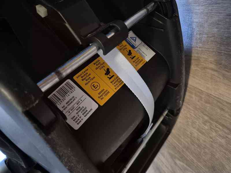 Autosedačka Maxi-Cosi Pro i-Size 0-13kg - foto 3