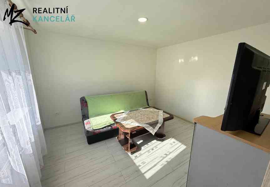 Pronájem rodinného domu 260 m², pozemek 502 m² - foto 11