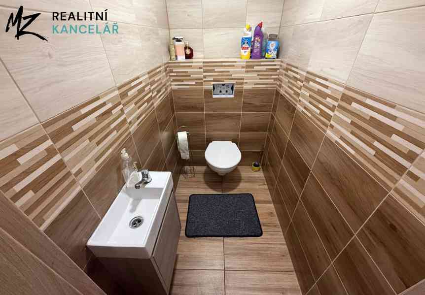 Pronájem rodinného domu 260 m², pozemek 502 m² - foto 5