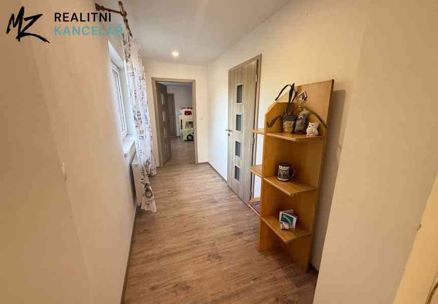 Pronájem rodinného domu 260 m², pozemek 502 m² - foto 16