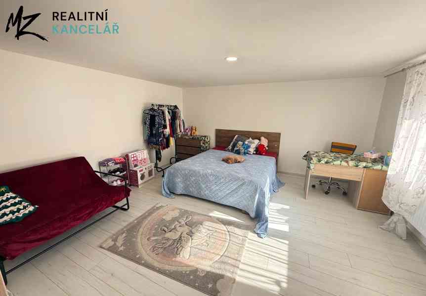 Pronájem rodinného domu 260 m², pozemek 502 m² - foto 12