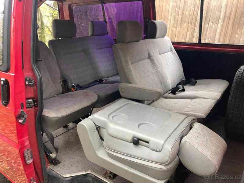 Volkswagen Transporter 2,5   T4 SYNCRO - 9 míst - foto 17