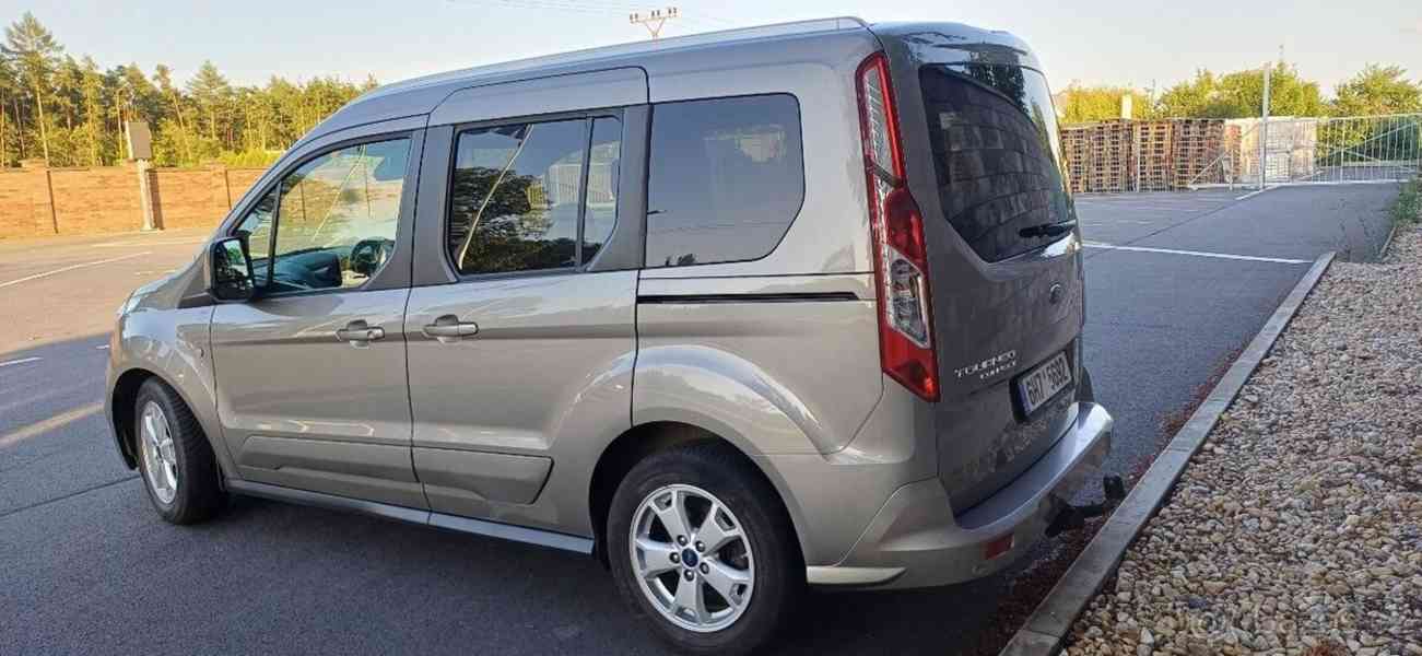 Ford Tourneo Connect 1,5   TDCI 88kW, Panorama, 5 míst - foto 5