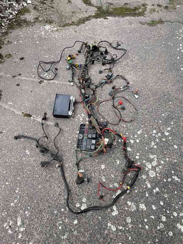 Elektrické stahovačky oken FELICIA, celá sada - foto 10