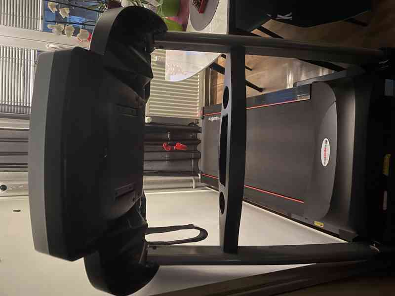 Běžecký pás inSPORTline Gilavar  - foto 9