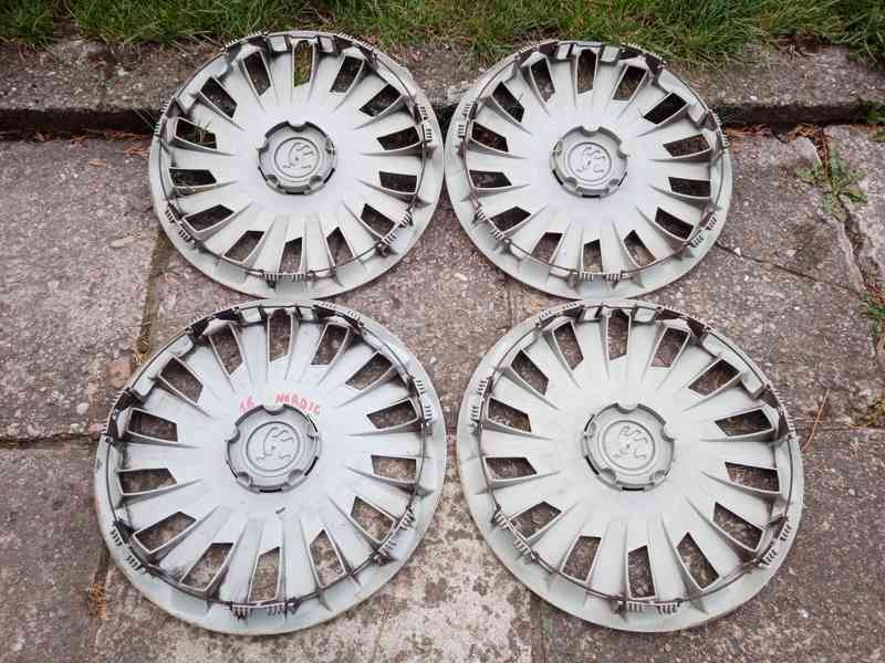 Poklice Original ŠKODA - NORDIC 16ky - foto 2