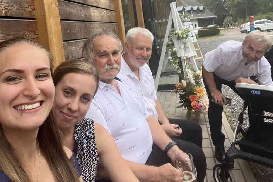 Skelet - kapela na Svatbu, východní Čechy - foto 13