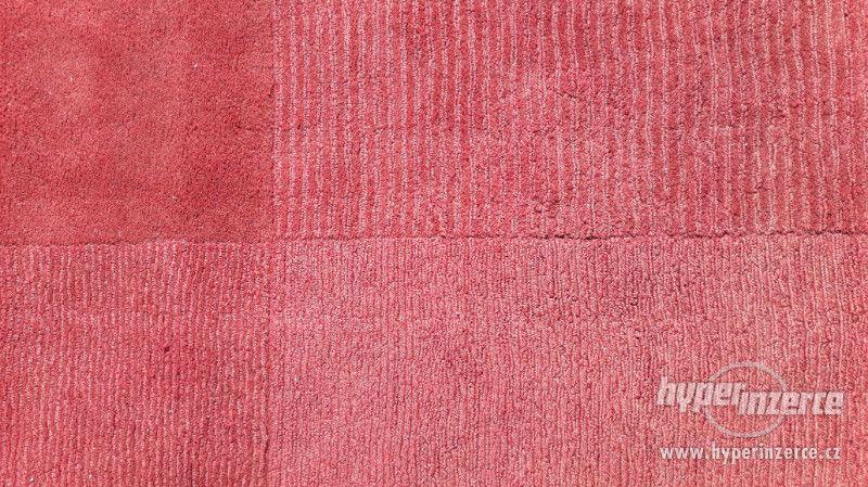 Červený koberec IKEA HELLUM 170x140cm, 500.801.84. - foto 2