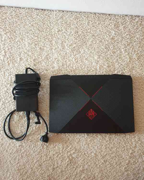 HP OMEN 15 - foto 3