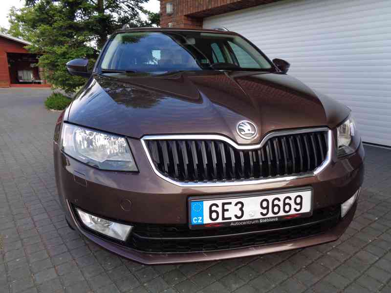 ŠKODA Octavia 1.4 TSi Elegance - Combi. - foto 5
