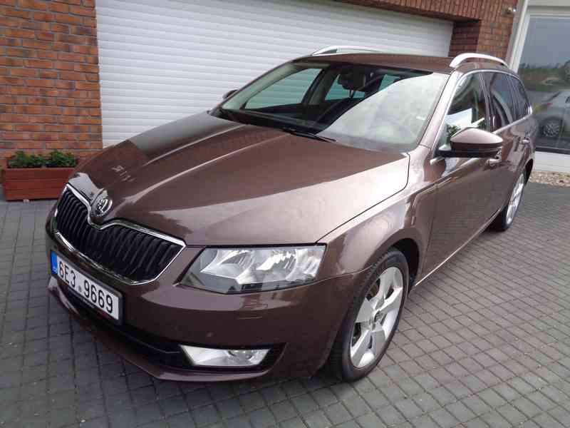 ŠKODA Octavia 1.4 TSi Elegance - Combi. - foto 2