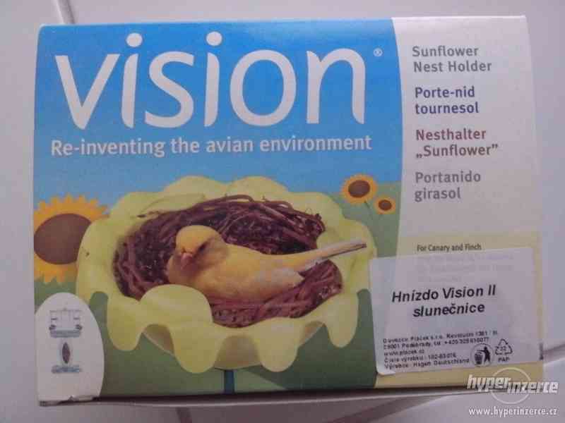Hnízdo Vision II - slunečnice - foto 1