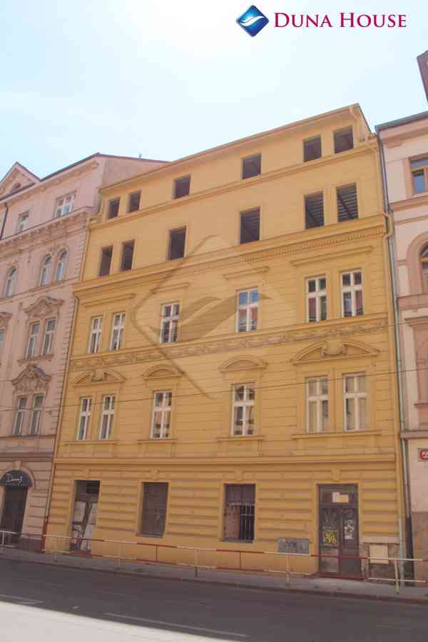Prodej bytu 2 + kk/B, 41,47 m2, Praha 5 - Smíchov. - foto 2