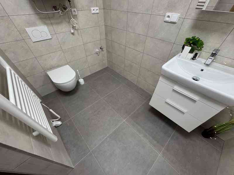 PRONÁJEM MEZONETOVÉHO BYTU 3+KK+ GALERIE/4+KK U VYŠKOVA  - foto 16