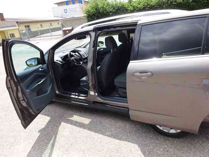 Ford Grand C-MAX, 1,6i 16v,r.v.2012(92 kw)STK 11/2026 - foto 15