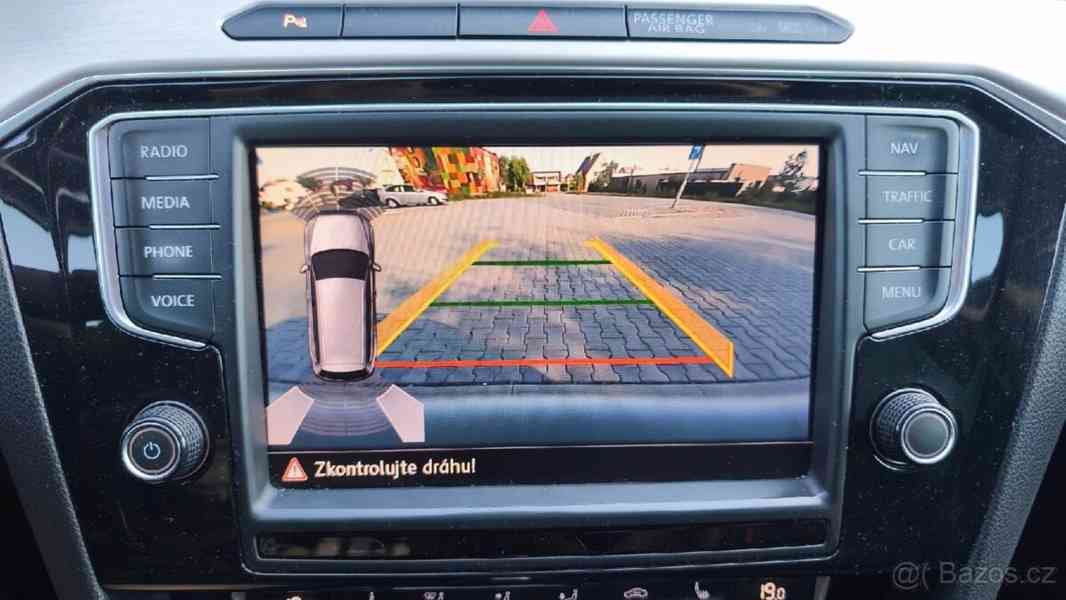 Volkswagen Passat 2,0   B8 Highline - foto 6