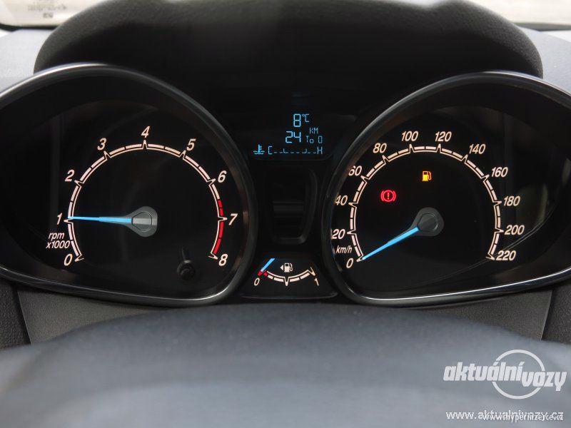 Ford Fiesta 1.0, benzín, RV 2014 - foto 10