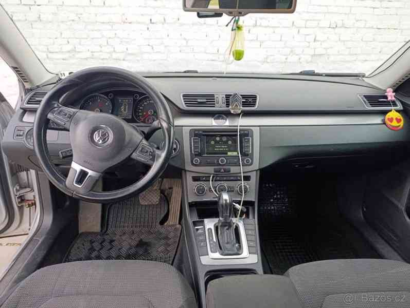 Volkswagen Passat 2,0   B7 - foto 9