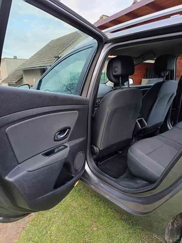 Renault Mégane 1,6 - foto 9