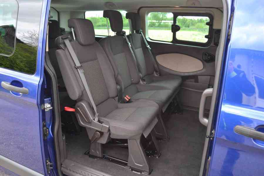 Ford Transit 2.2 TDCI 300 L1 Tourneo Custom 9 míst - foto 14