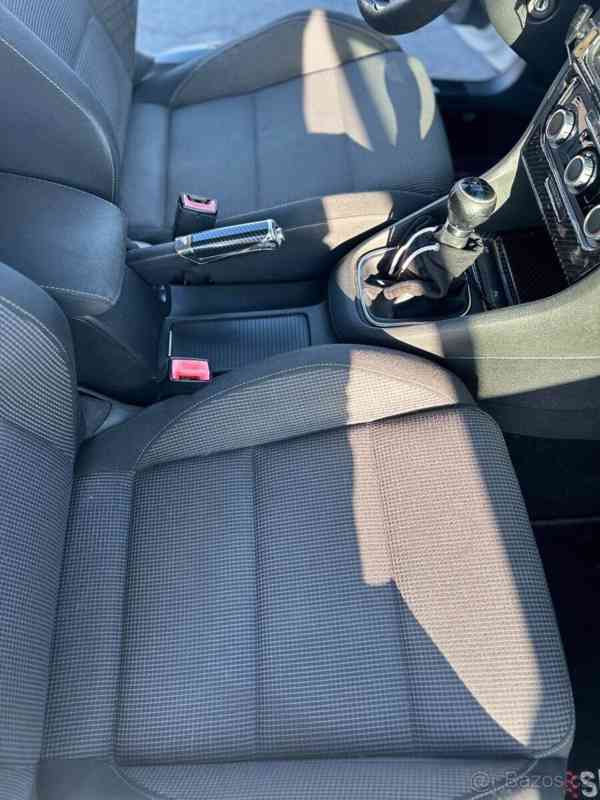 Volkswagen Golf 1,4   VI TSI, 118kw / 160hp - foto 13