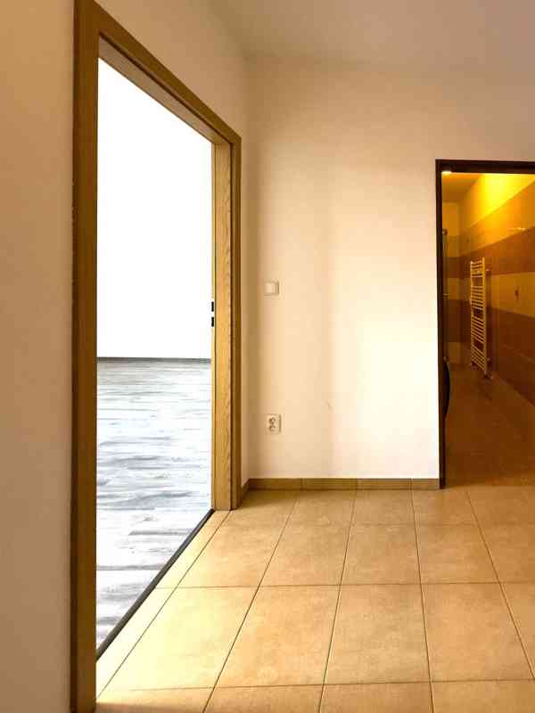 Pronájem bytu 1+kk, 31 m2, Benešov u Prahy - foto 8