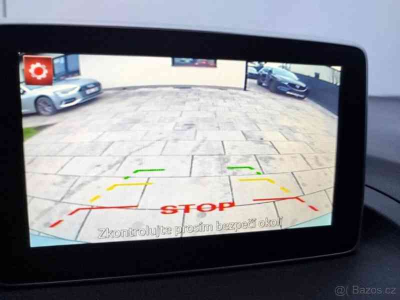 Mazda 3 2,0 - foto 16