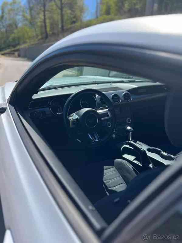 Ford Mustang 5,0   V8 GT | 324 kW | Automat - foto 16