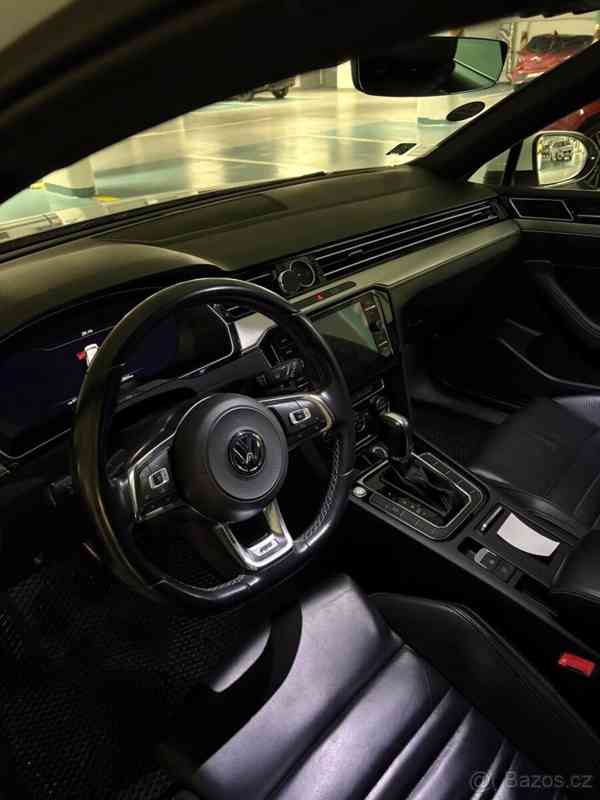 Volkswagen Passat 2,0 B8 - foto 9