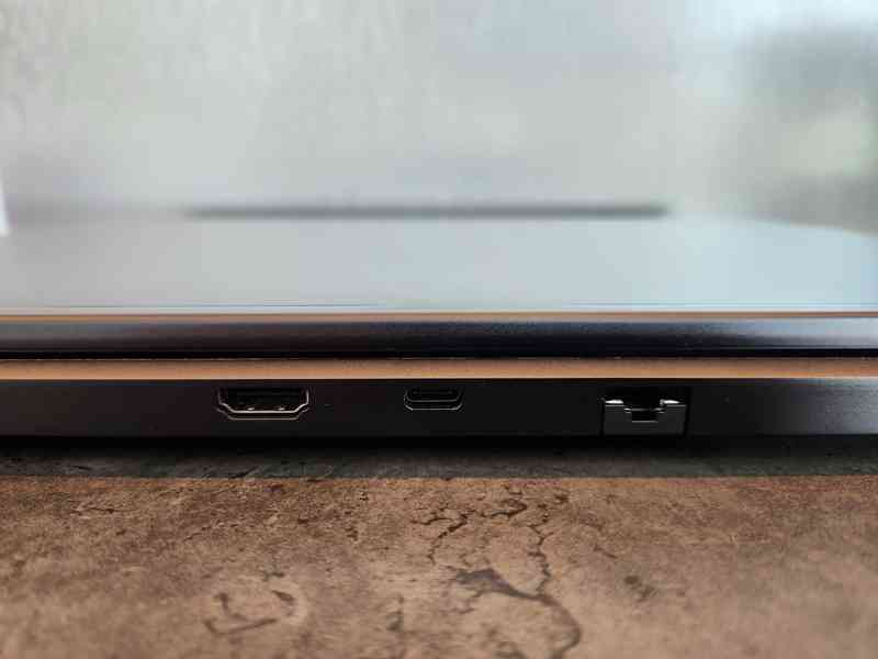 Prodám notebook XMG EVO 15 (M24) AMD Ryzen 7 - Win 11 Pro - foto 12