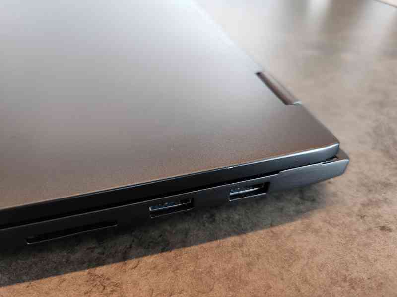 Prodám notebook XMG EVO 15 (M24) AMD Ryzen 7 - Win 11 Pro - foto 9